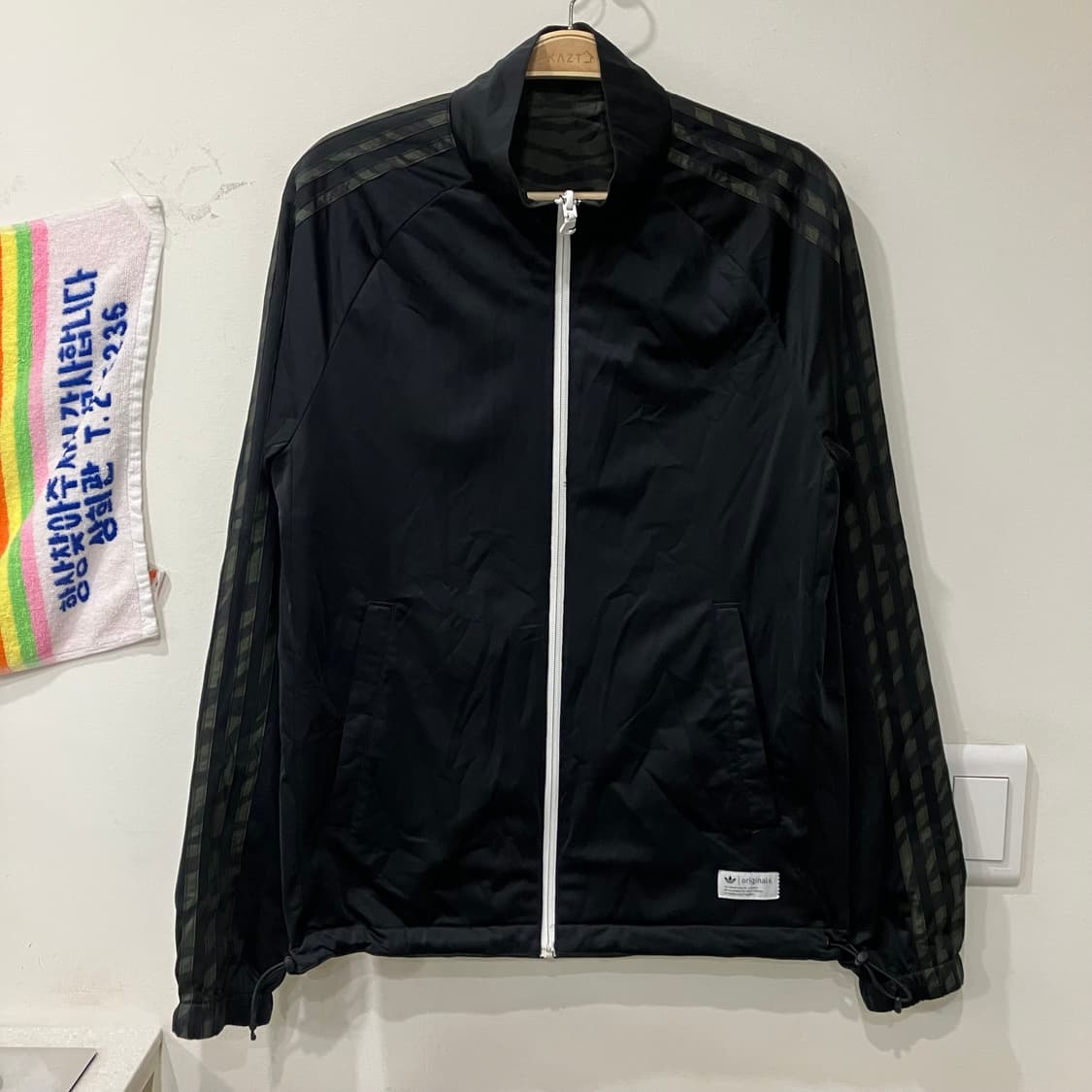 148 아디다스 카모 양면 바람막이 자켓 상품이미지2