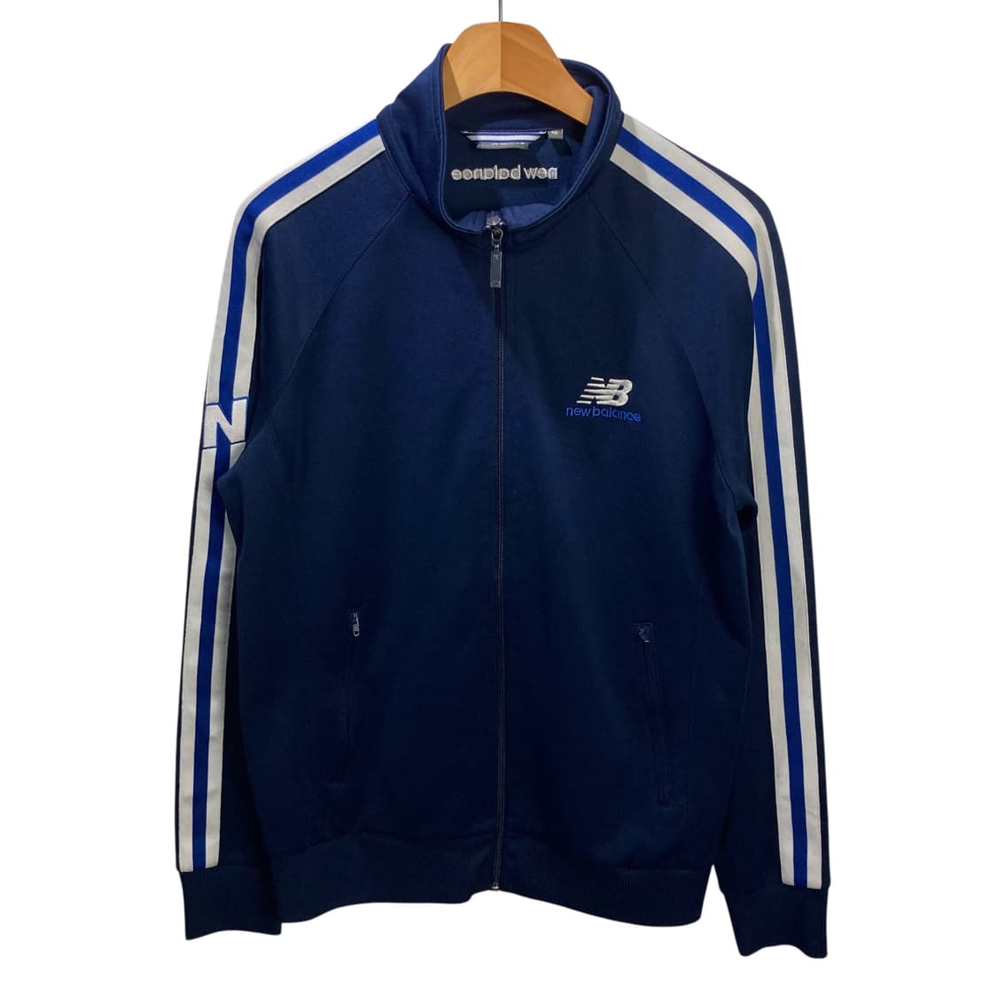 뉴발란스 사이드라인 네이비 트랙탑 상품이미지2