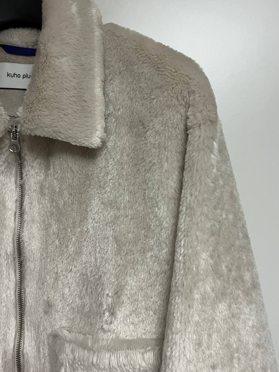 구호 플러스 베이지 크롭 퍼자켓 상품이미지4