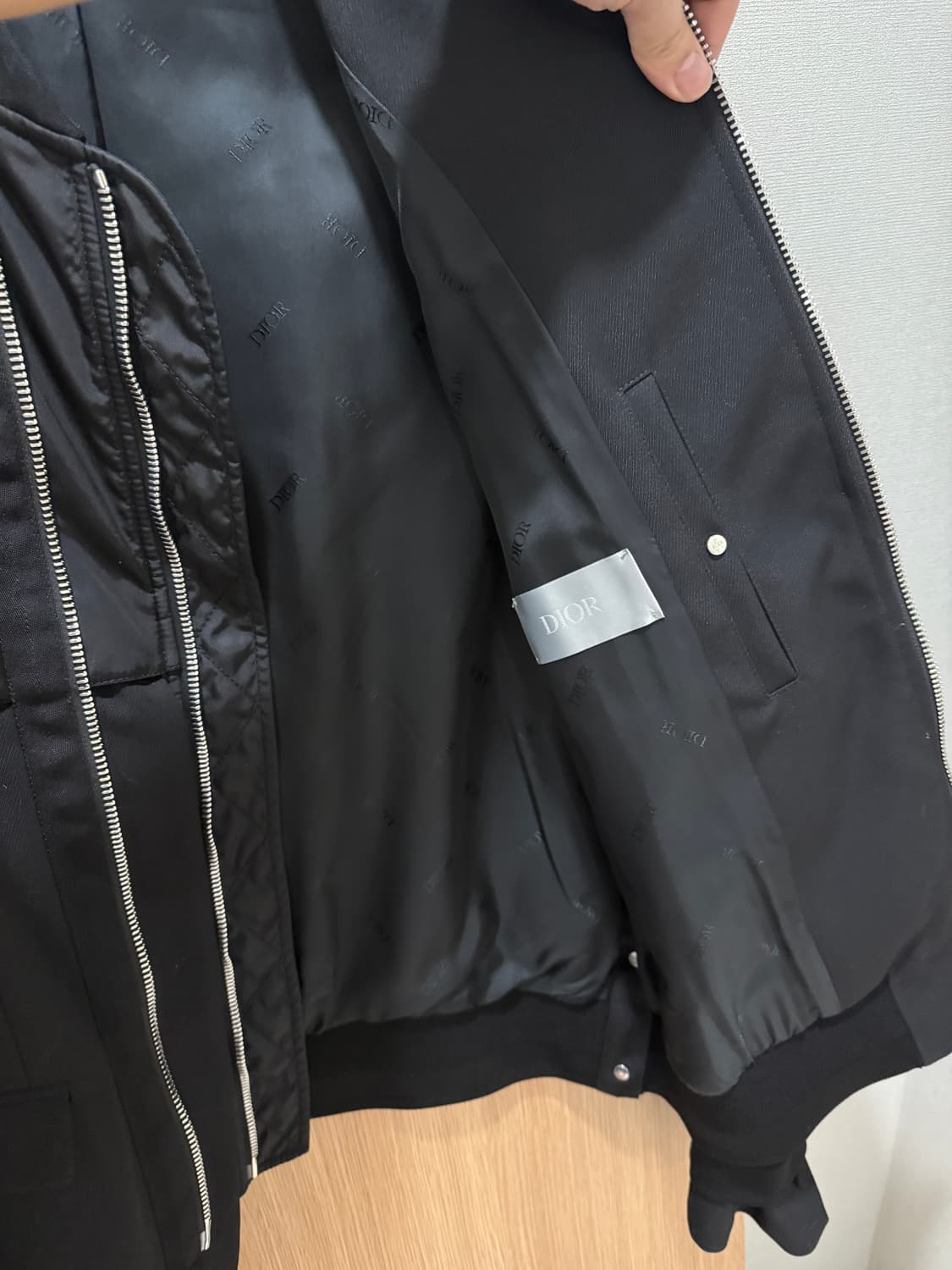 디올 사카이 봄버 상품이미지2