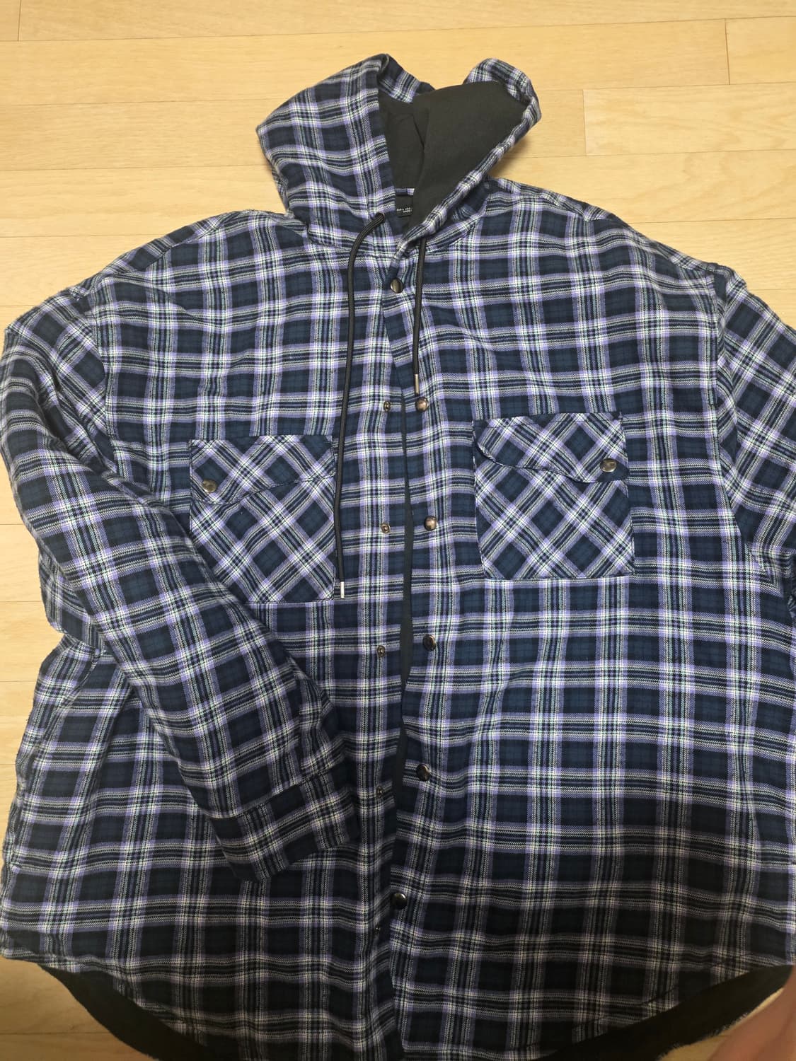 자라 후드체크셔츠 판매합니다. 상품이미지1