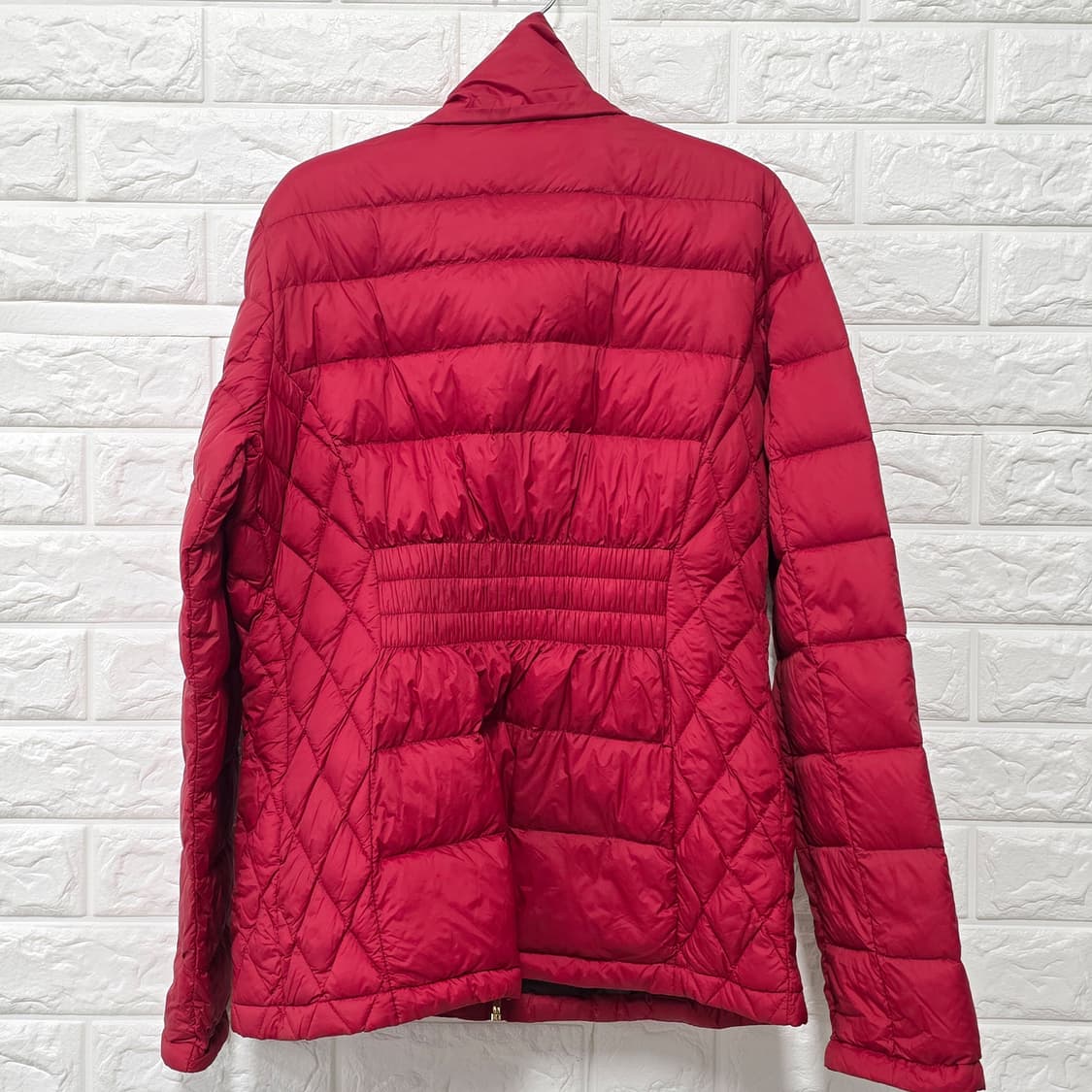 택포) 마이클코어스 경량 패딩 M 상품이미지4