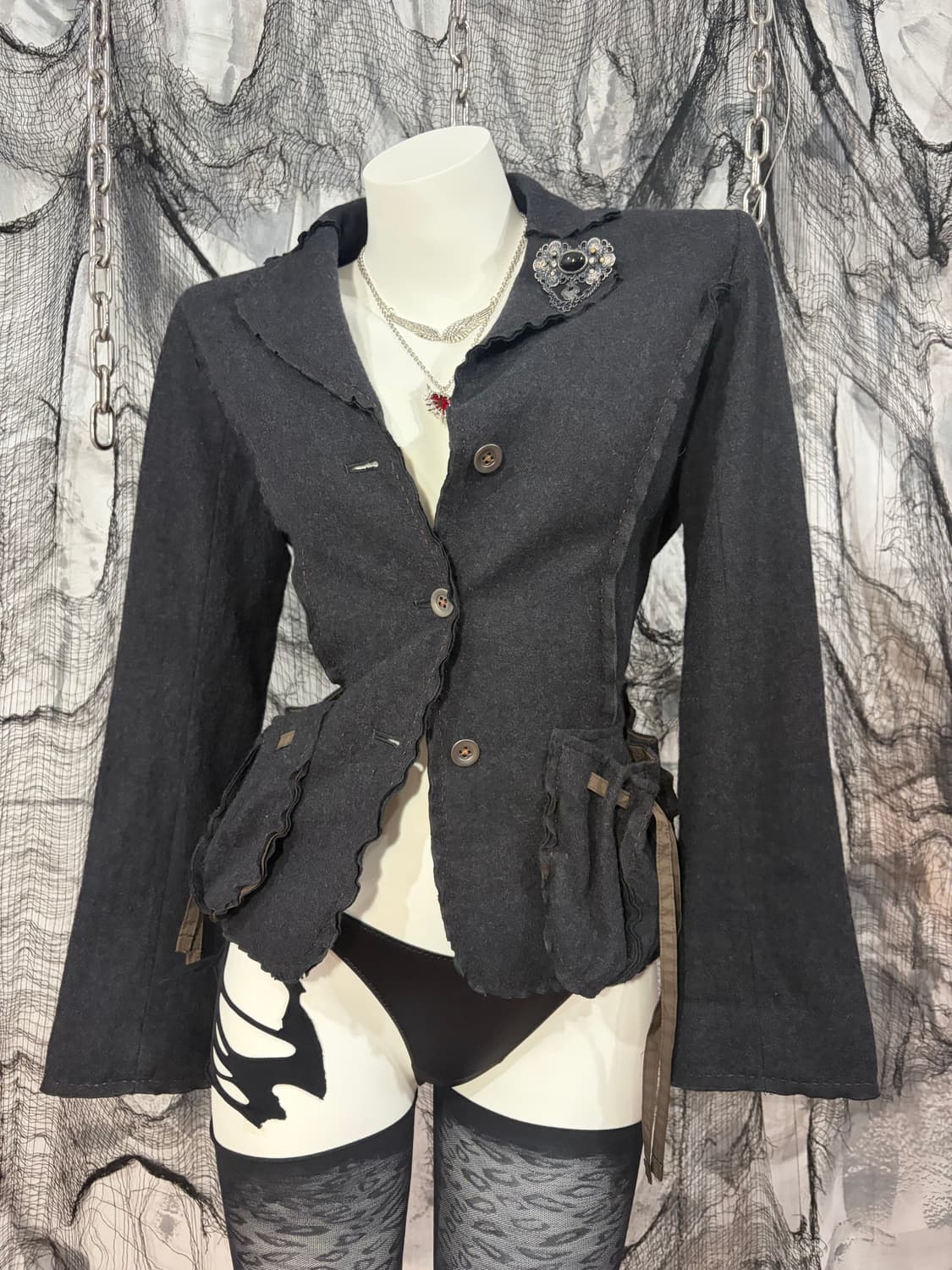 Gothic Grunge detail brooch wool blazer 상품이미지5