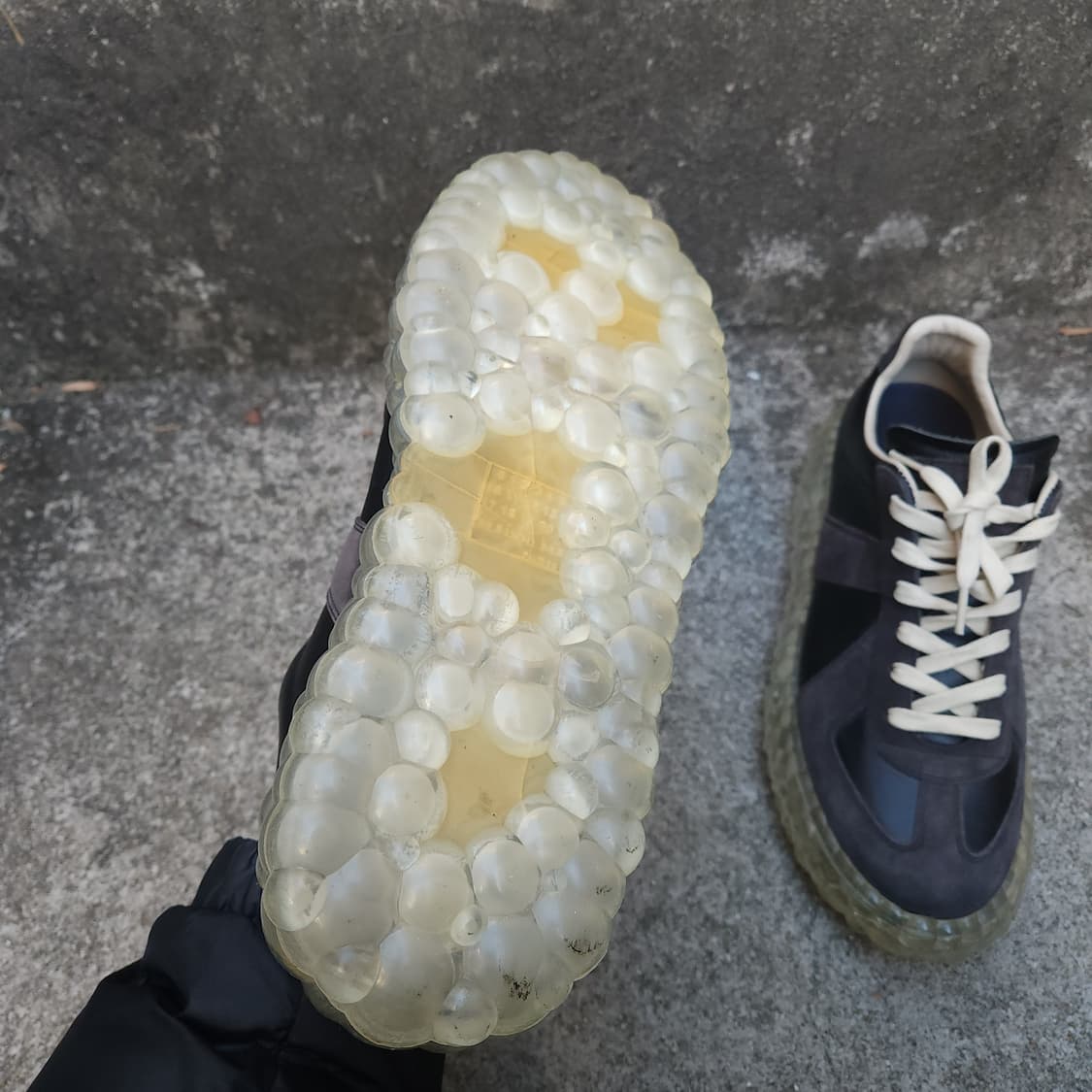 [42] Maison Margiela 캐비어 스니커즈 블랙 (270) 상품이미지7