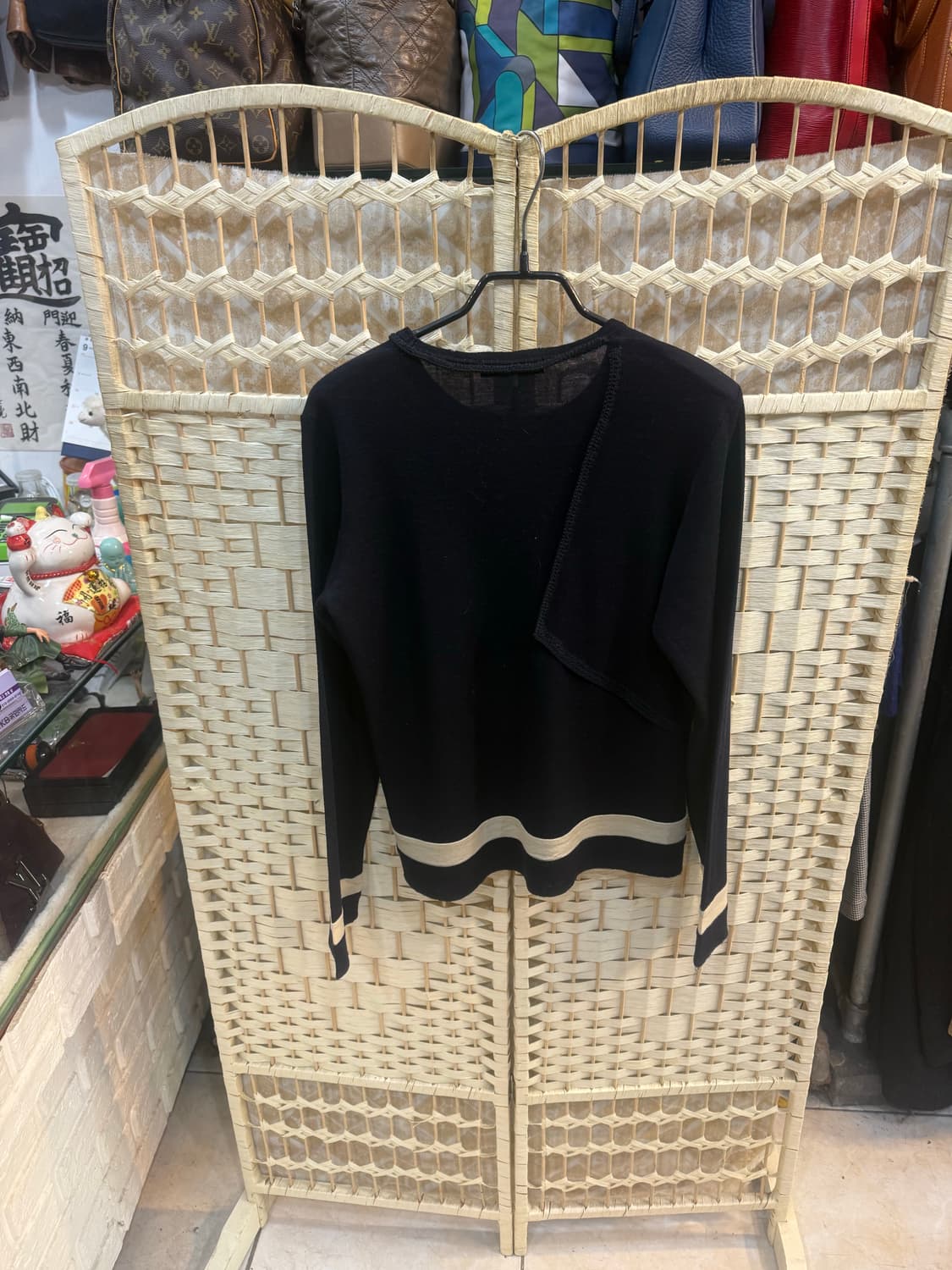 66 정품 꼼데가르송 니트 팝니다 상품이미지6