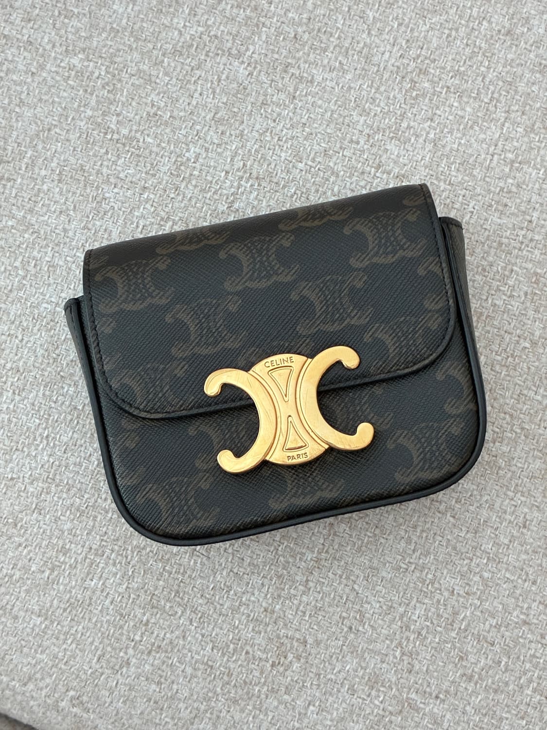 셀린느 트리옹프 미니백 상품이미지2