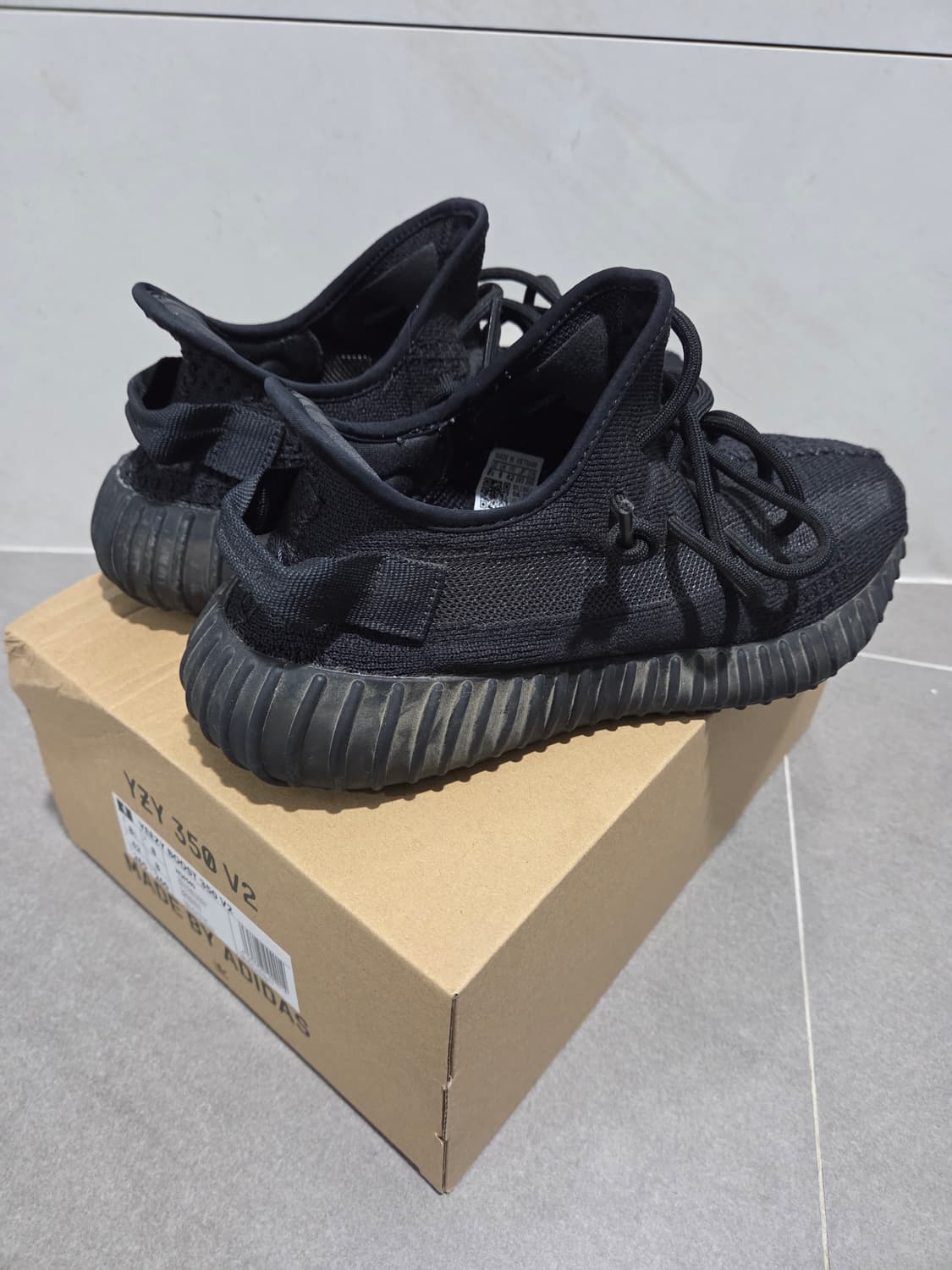 아디다스 이지 350 V2 오닉스 265 상품이미지4