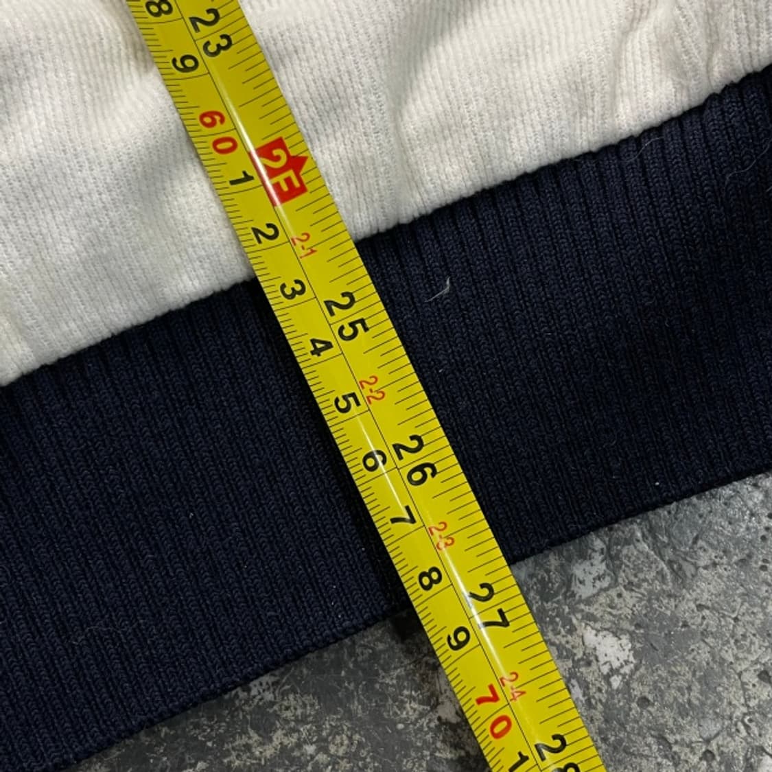 105 까스텔바작 방풍 니트 상품이미지7