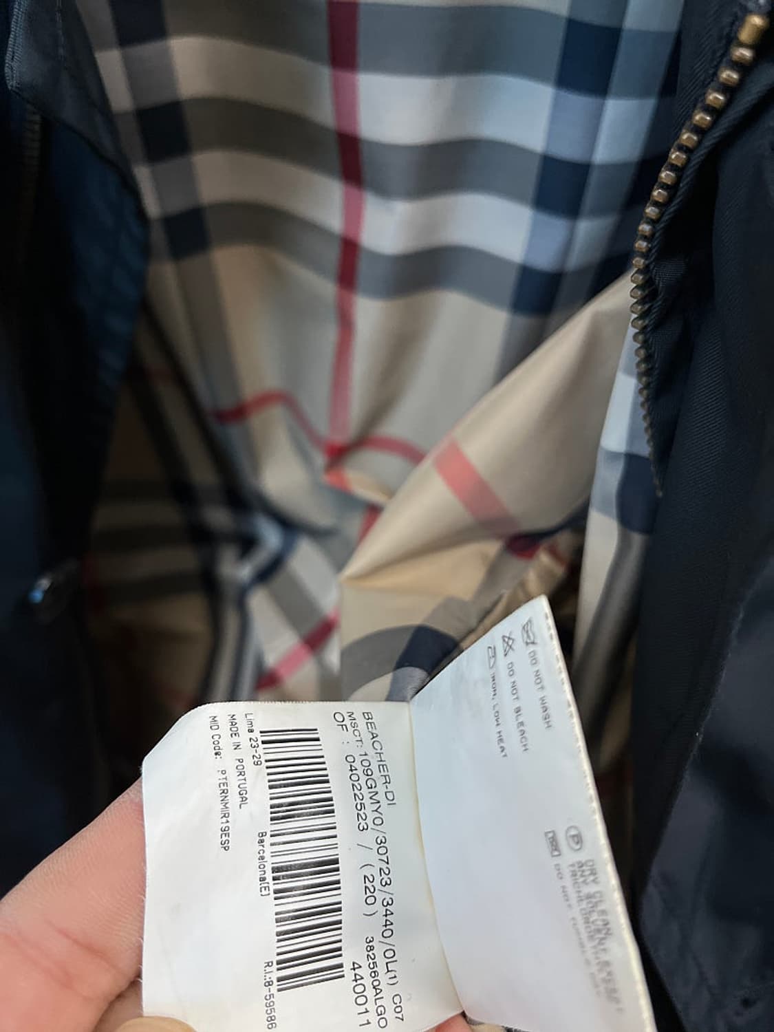 105-110) 버버리 런던 하프코트  상품이미지10