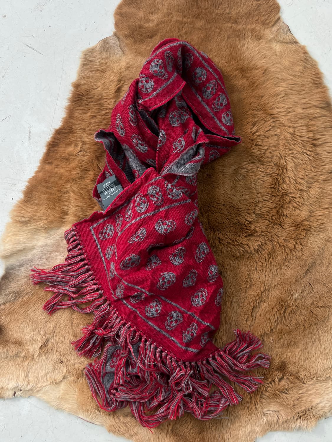 알렉산더 맥퀸 스컬 머플러 상품이미지6