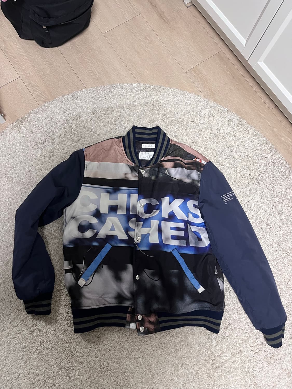 디네뎃 바시티자켓 상품이미지1