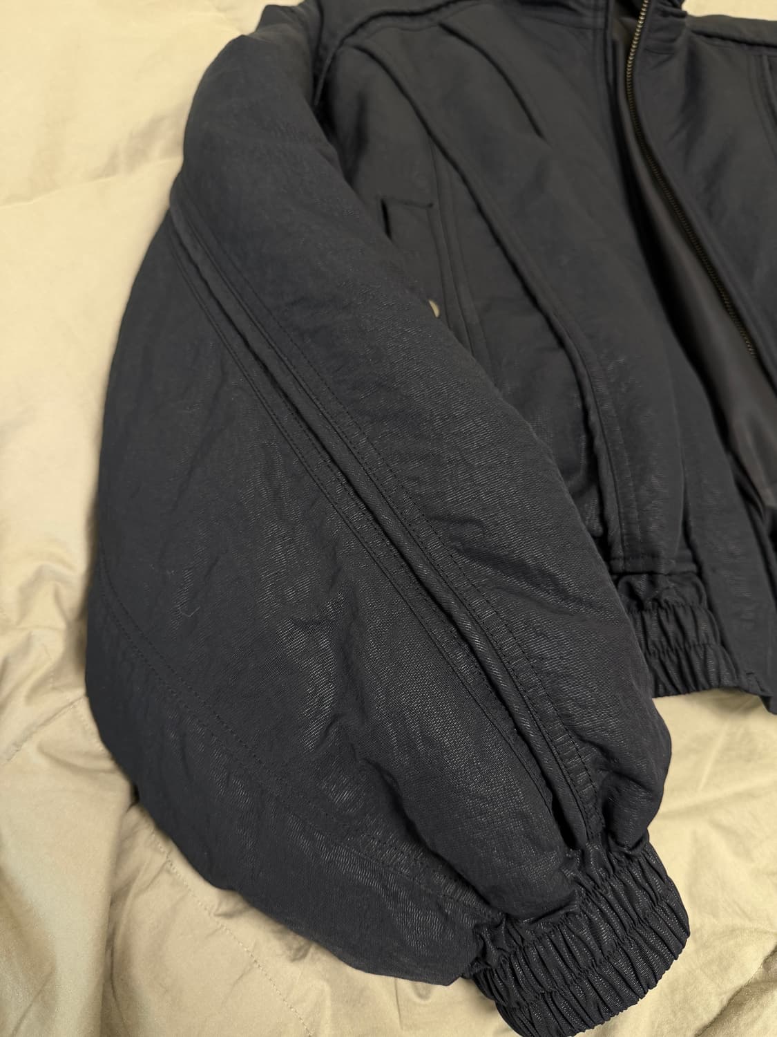 엘무드 벌키 크롭 봄버자켓 48 상품이미지4