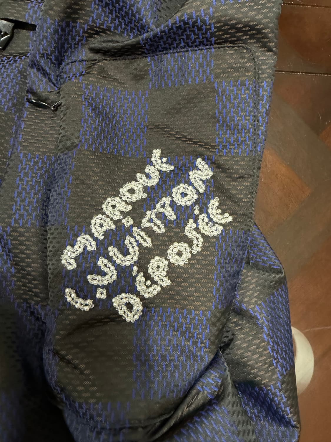 루이비통 정품 퍼렐 다미에 윈드브레이커 자켓 새상품급 국내백화점판 팝니다 상품이미지3