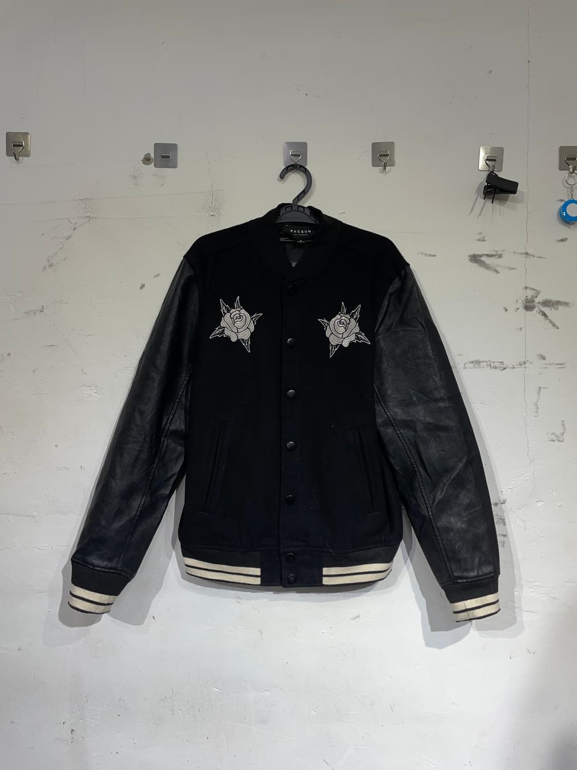 팍선 스컬 스네이크 자수 바시티 레더 자켓 가죽잠바 M 상품이미지4