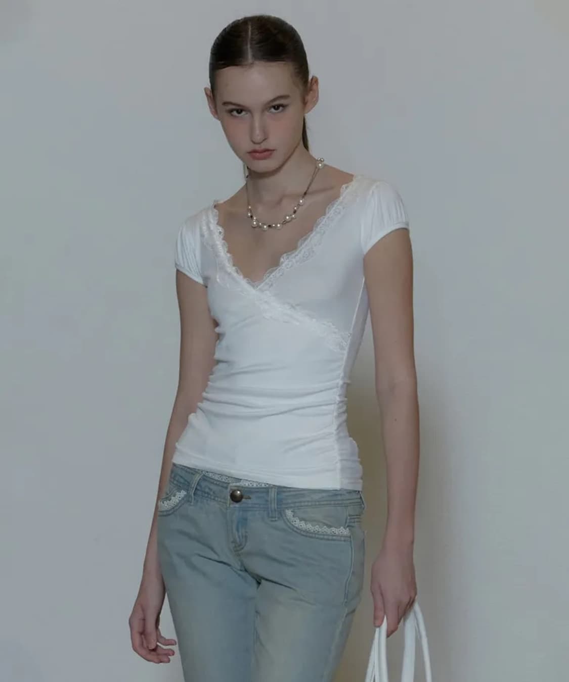 스컬프터 레이스 랩 탑 white lace top 상품이미지2