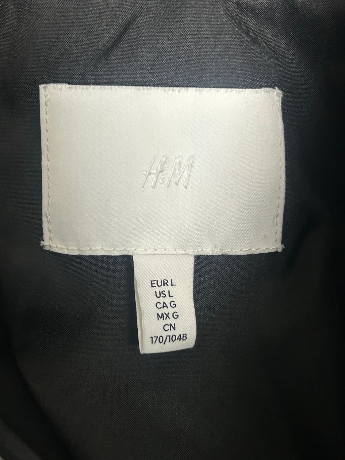 H&M 블랙패딩 상품이미지3