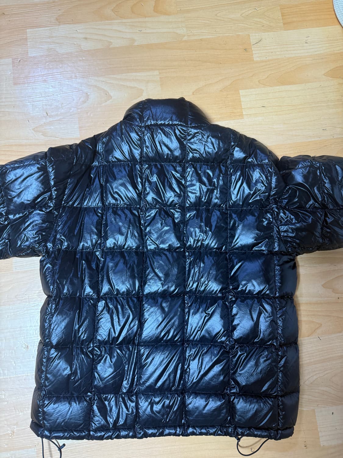 스투시 패딩 상품이미지2