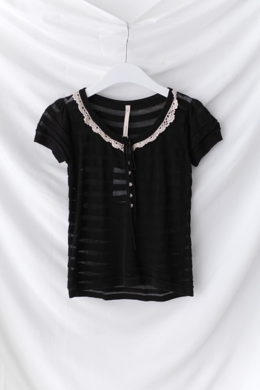stripe see-through lace half T  상품이미지1