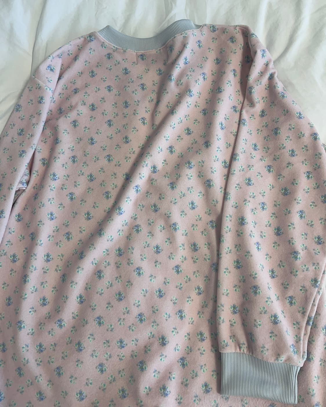 샵페어리 브이넥 플라워 테리 셔츠 v neck flower terry 상품이미지6