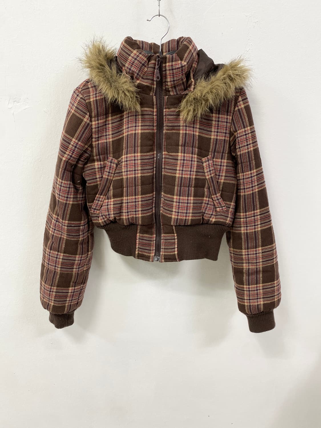 [UTD] 체리초코맛 🍫 울프죠 숏 패브릭 패딩 상품이미지5