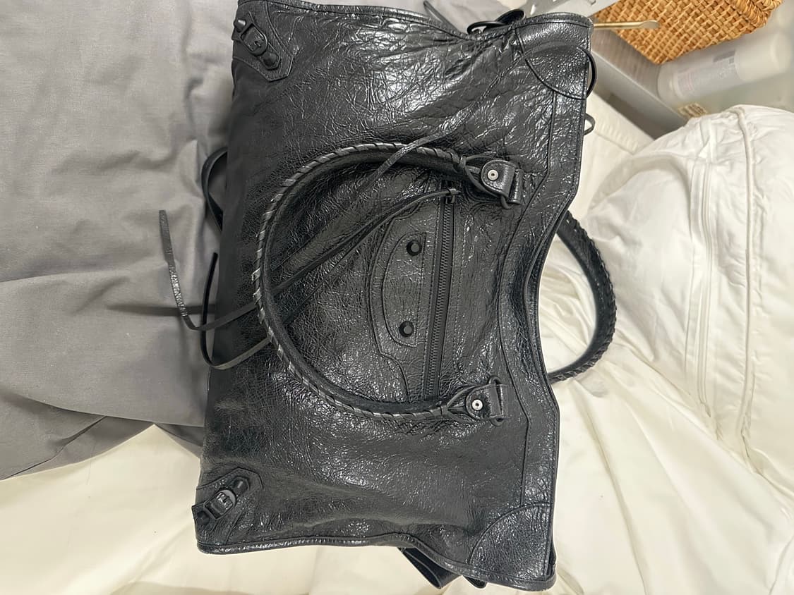 발렌시아가 르시티 백 라지 블랙 상품이미지10