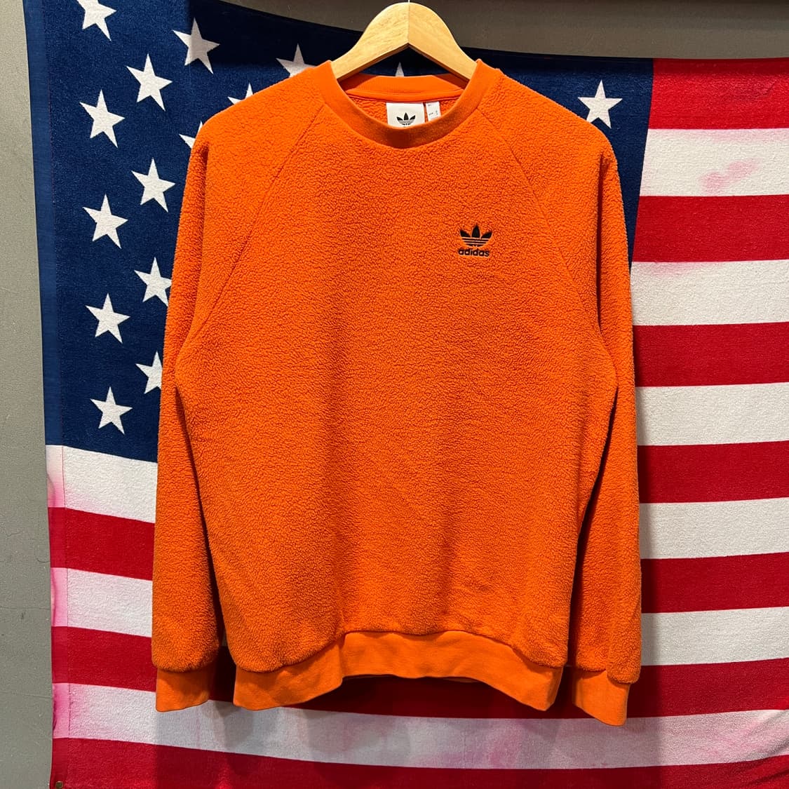 아디다스 파이어버드 백로고 플리스 맨투맨 상품이미지1