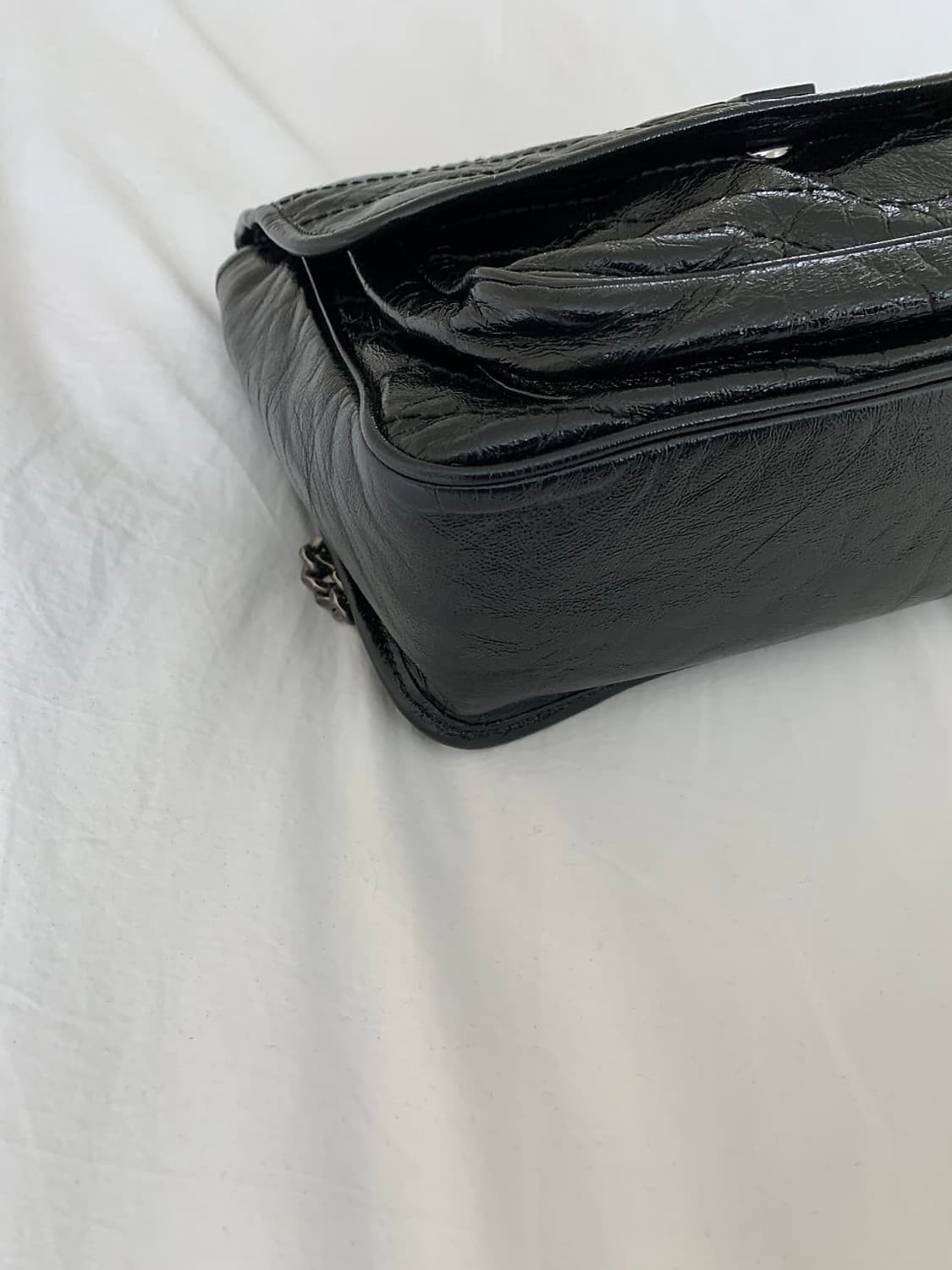 생로랑 니키백 미듐 상품이미지3