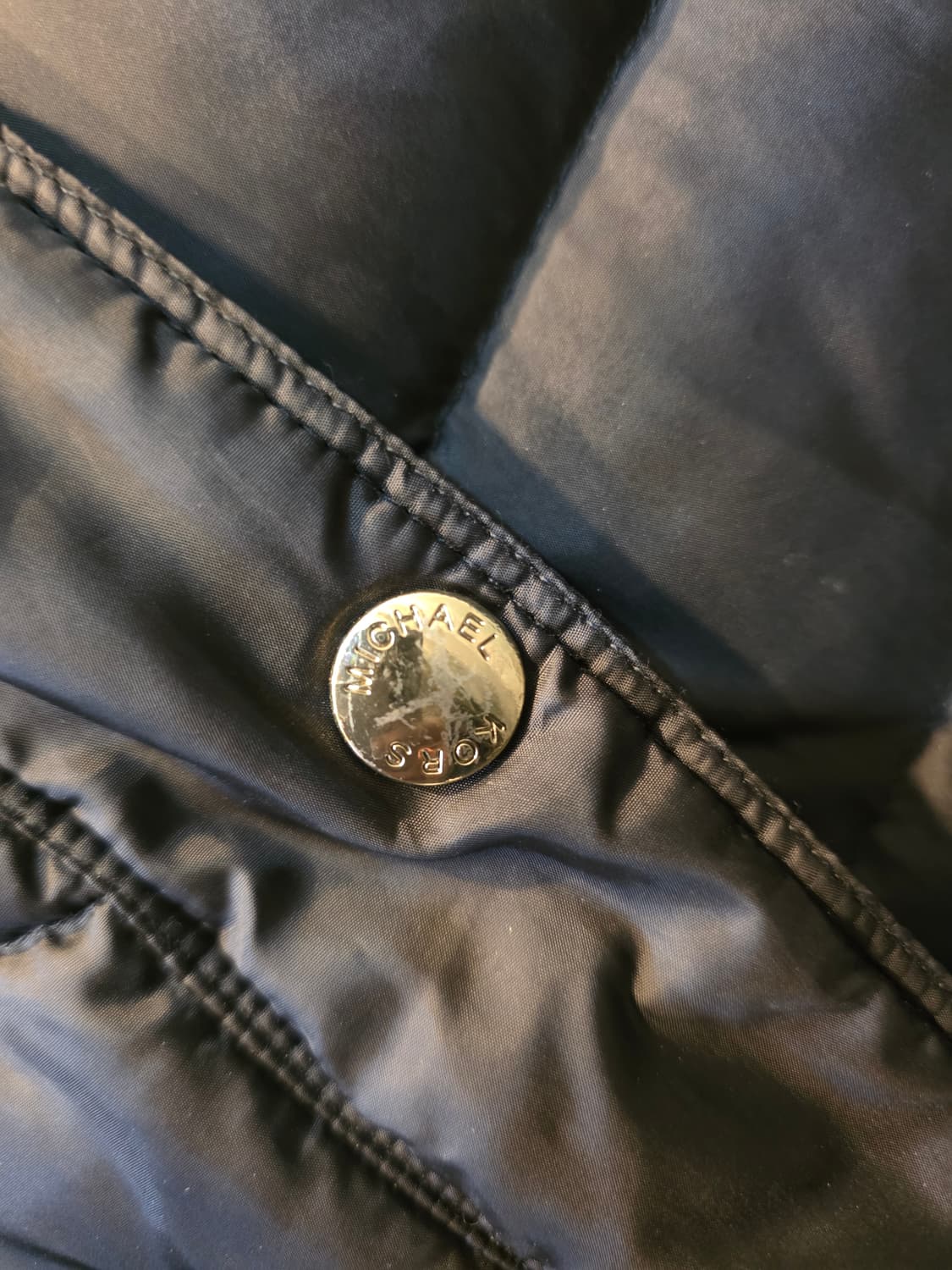 마이클코어스 블랙 패딩 상품이미지8