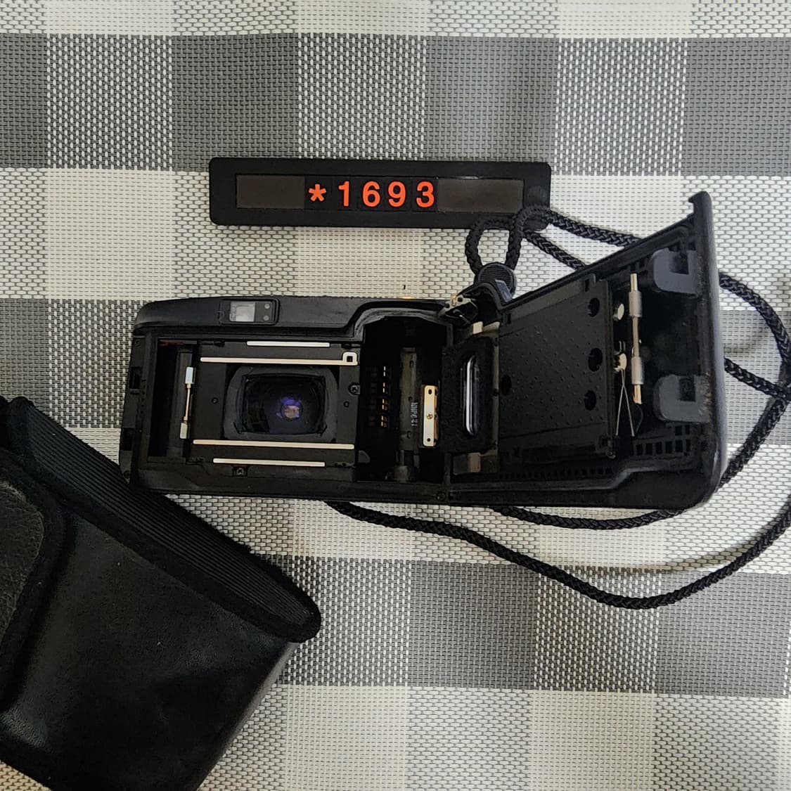 올림푸스 뮤 줌 디럭스 블랙바디 필름카메라 파우치포함 상품이미지6