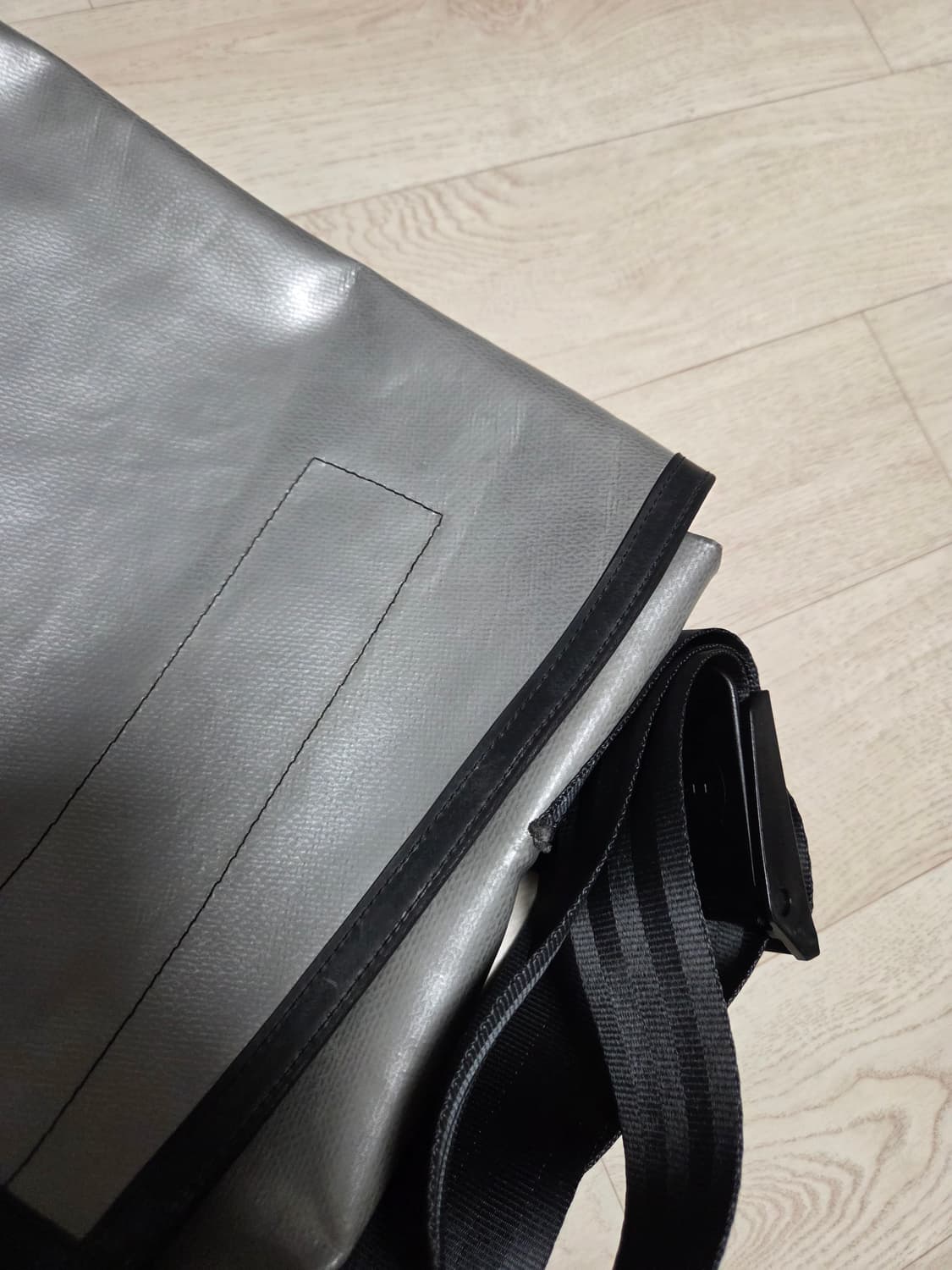 프라이탁 덱스터 실버 그레이 상품이미지9