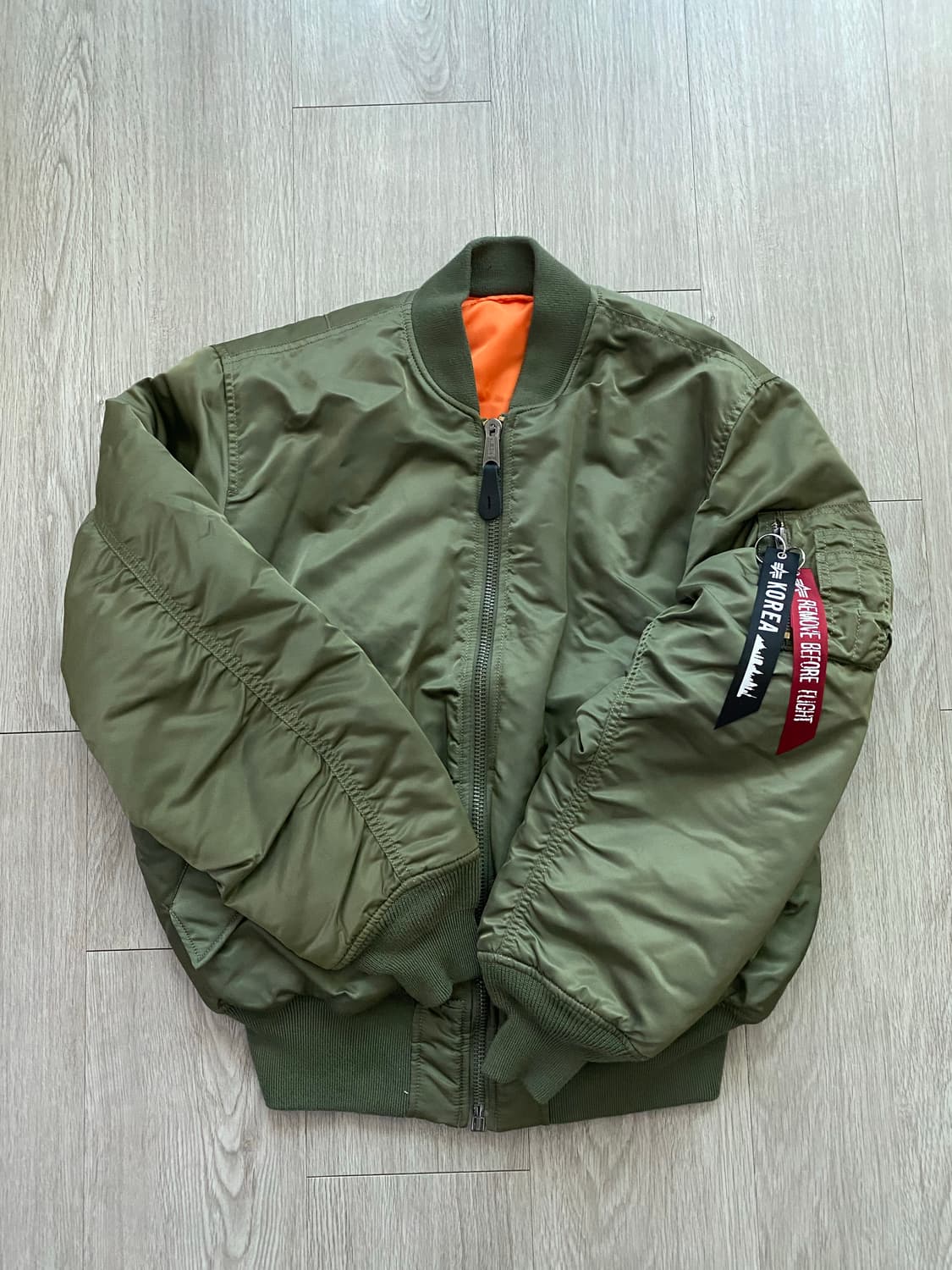 알파인더스트리 ma-1 세이지그린 상품이미지1