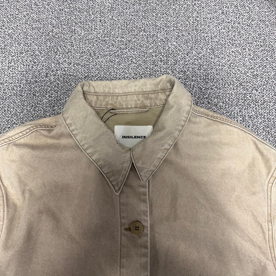 인사일런스 크롭 자캣 상품이미지2