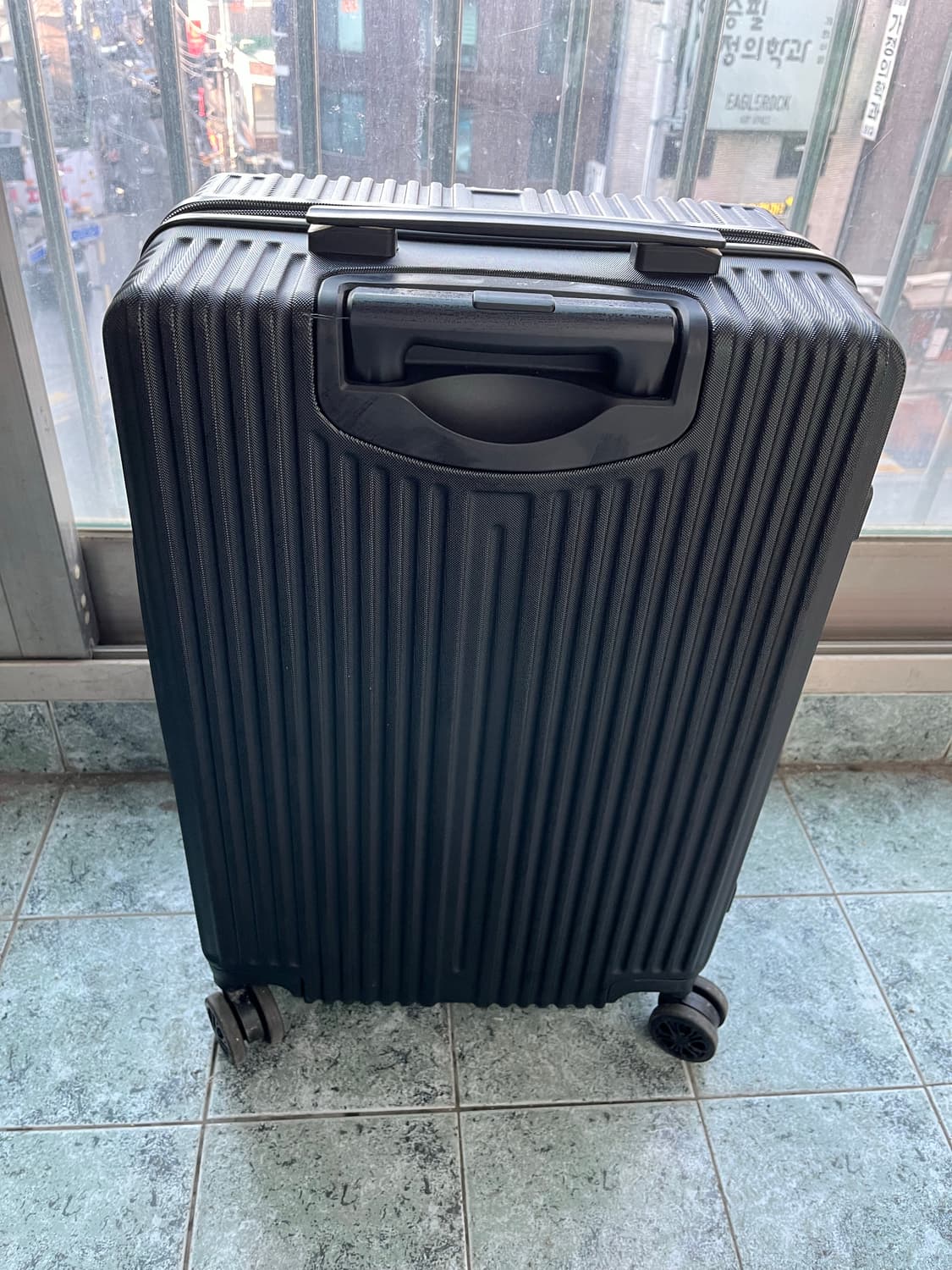 앙뜨레 24인치 블랙 여행용 캐리어 가방 상품이미지1