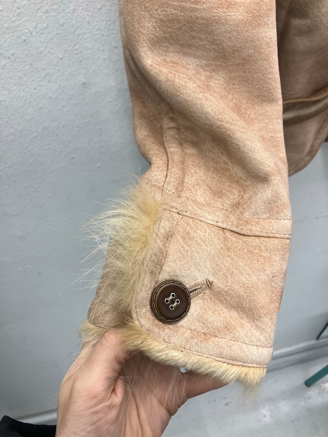 레더 트리밍 스웨이드 하프 무스탕 상품이미지3