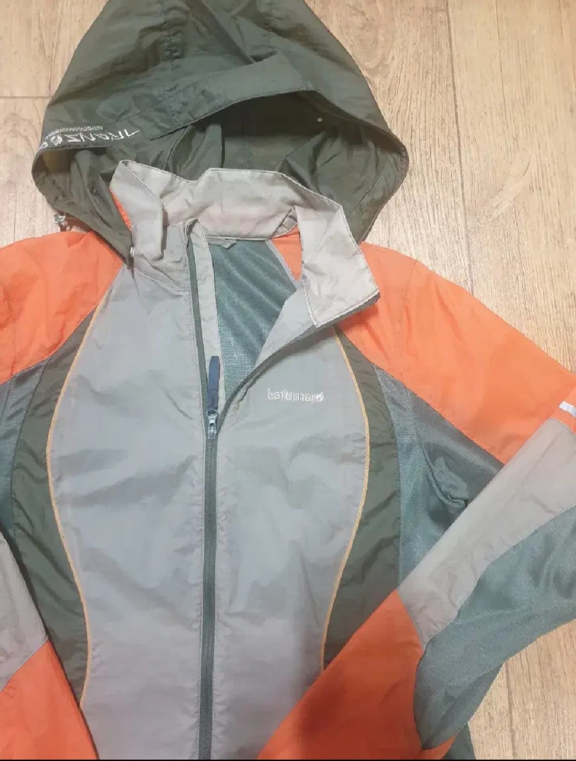 라푸마 아웃도어 바람막이 85~90 사이즈입니다 상품이미지4