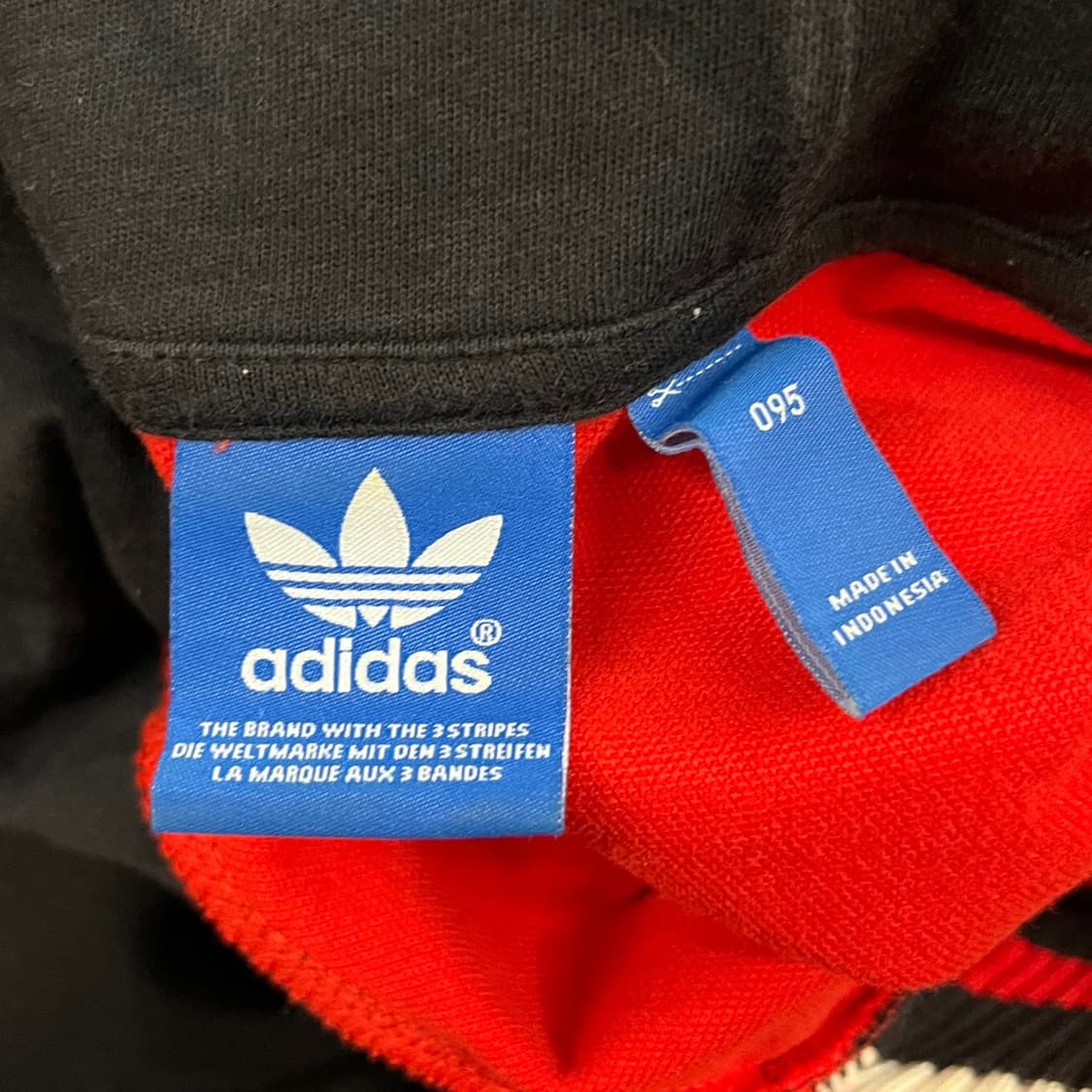 아디다스 배색 레드 블랙 후드티 95 상품이미지5