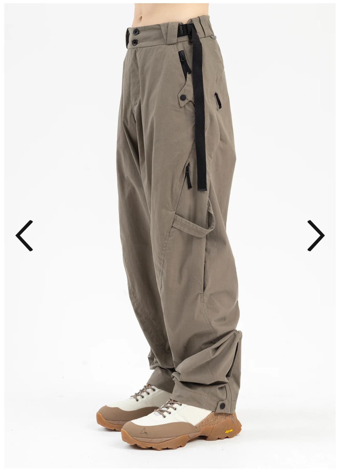 Hyein seo Vented Trouser 상품이미지1
