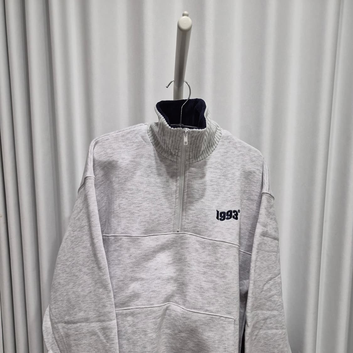 1993스튜디오 하이넥집업 맨투맨(택있는 새상품) 상품이미지4