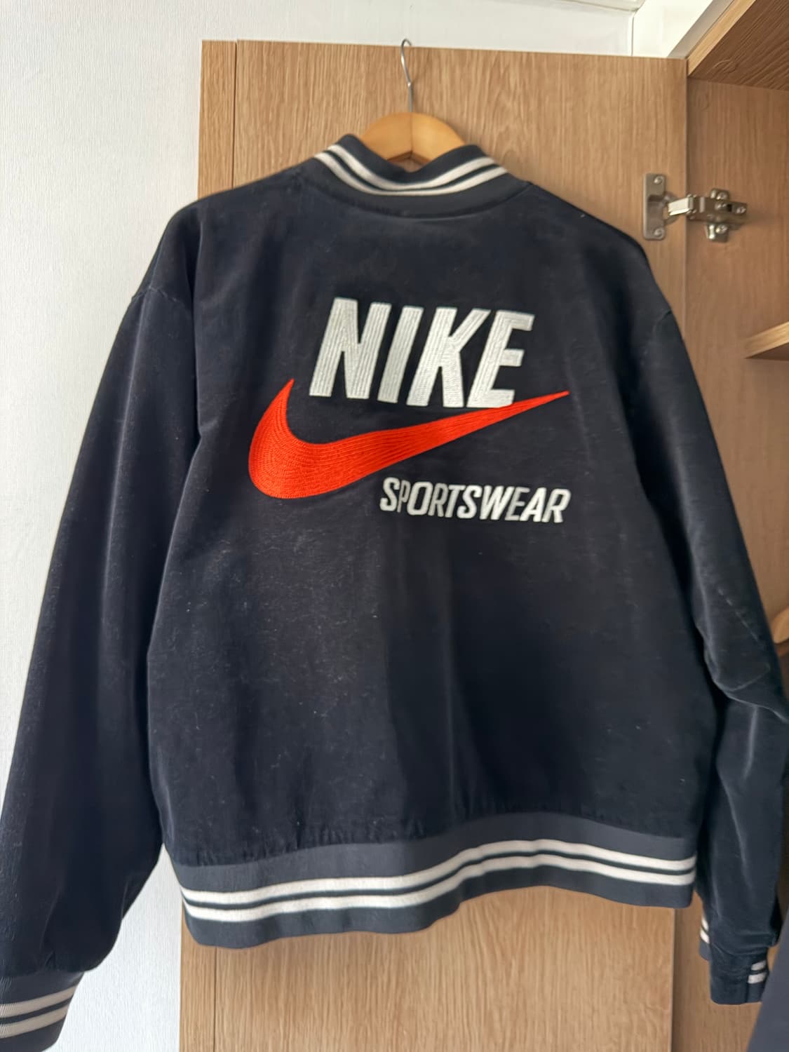 나이키 바시티  상품이미지2