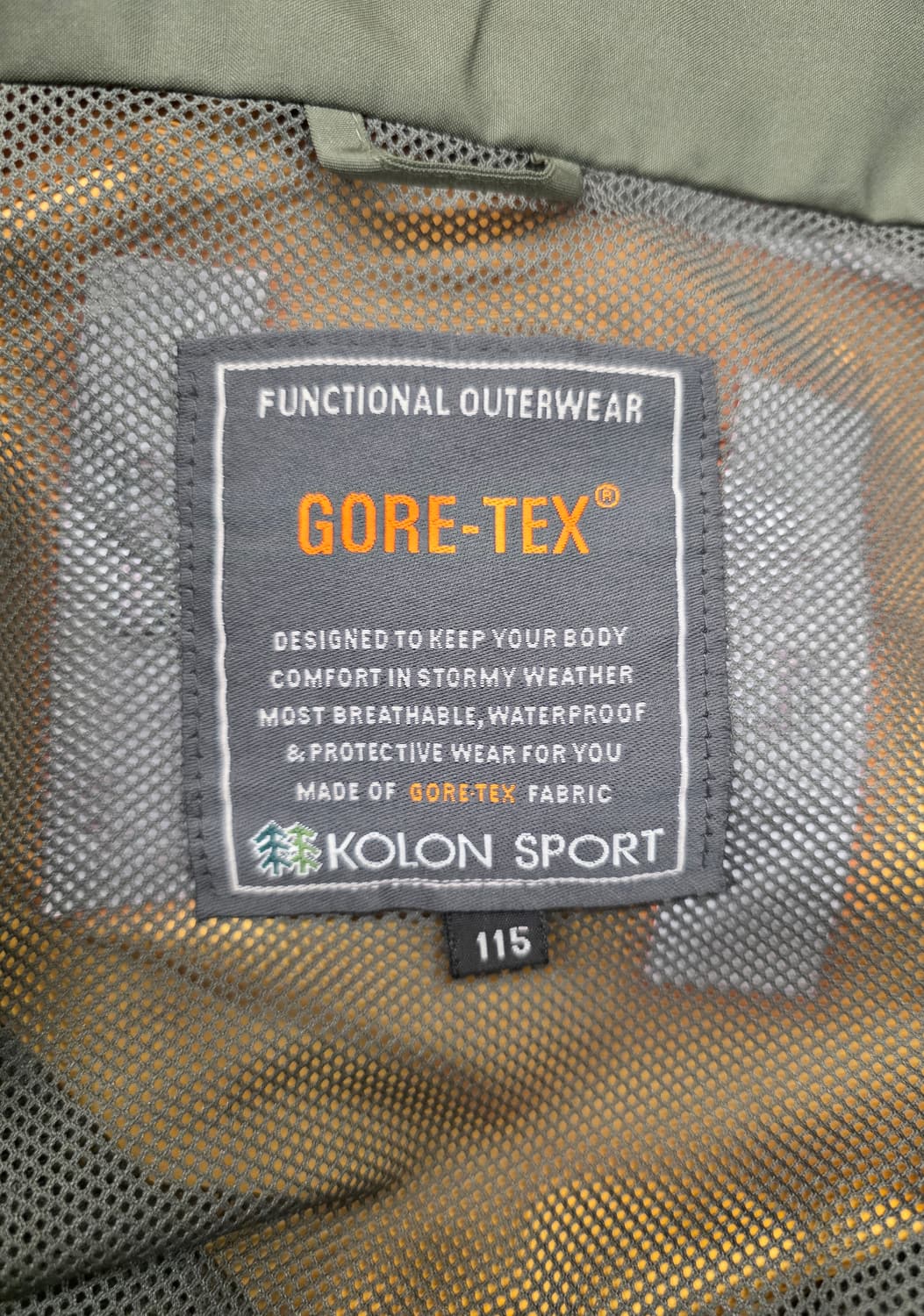 코오롱스포츠 남자 고어택스 바람막이자켓.
싸이즈 115. 
 상품이미지5