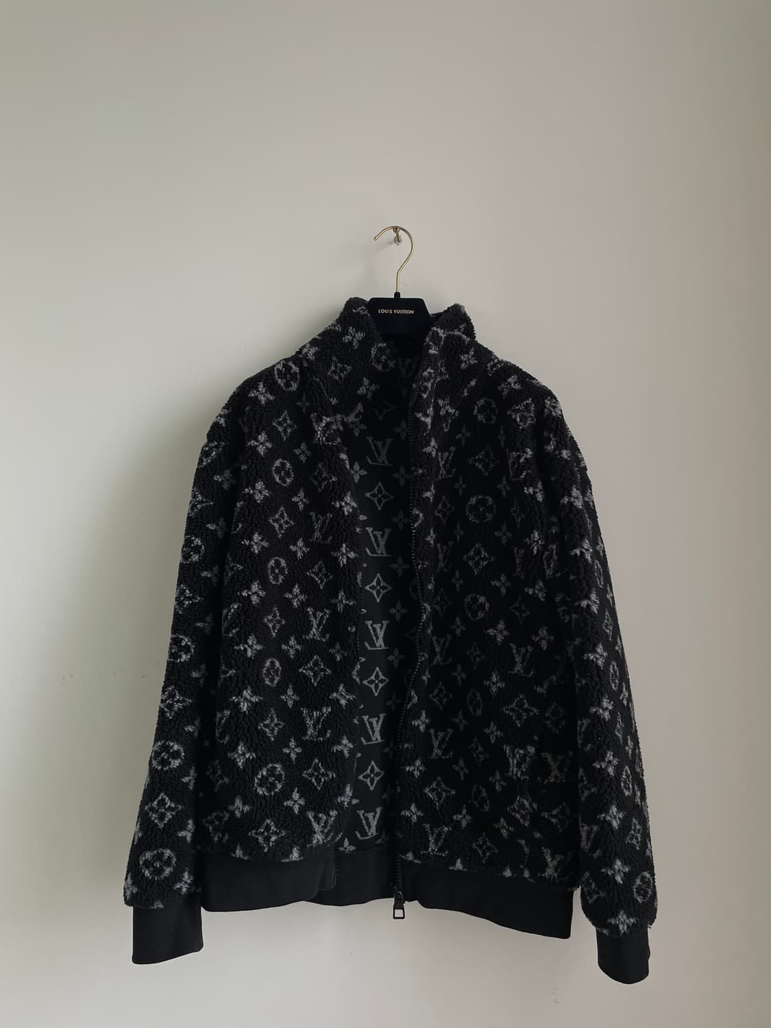 루이비통 플리스 상품이미지1