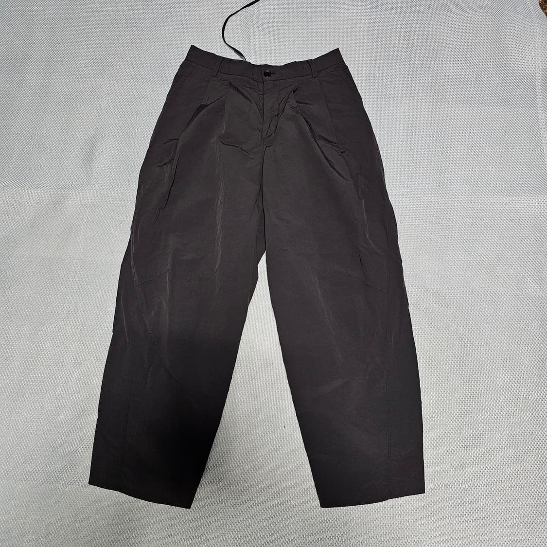 BEAKER 나일론 볼륨핏 와이드 팬츠 상품이미지1