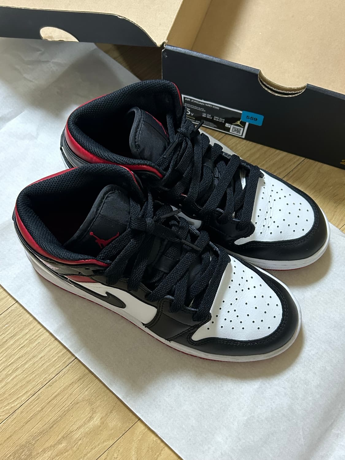 나이키 에어 조던(AIR JORDAN 1 MID-GS) 상품이미지10