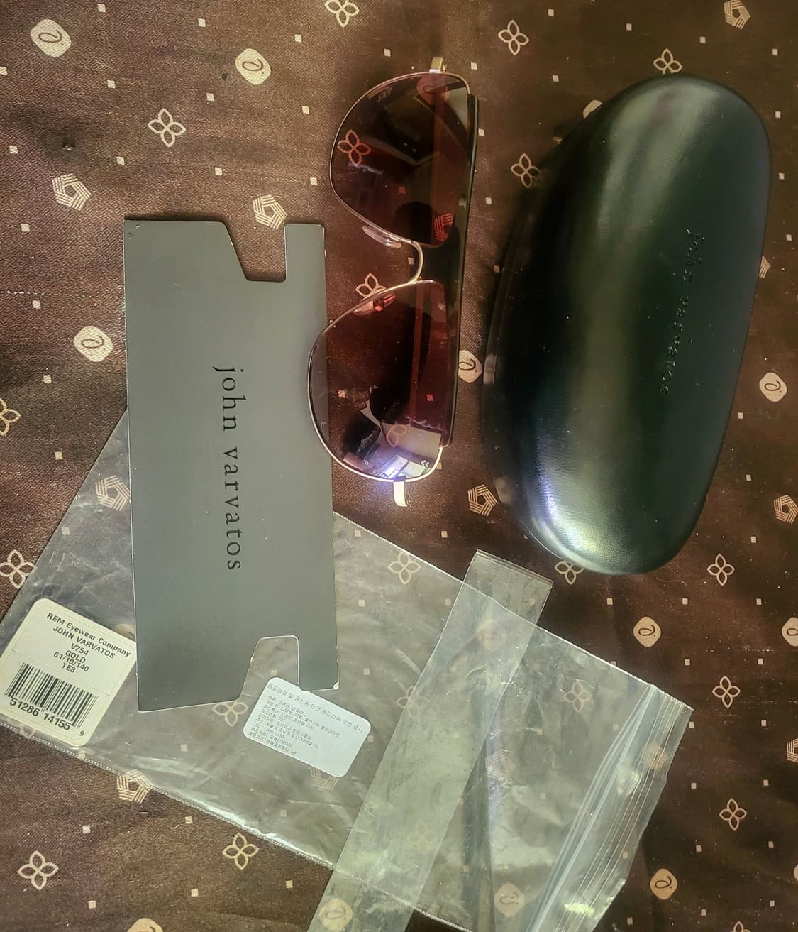 [미사용 새상품] john varavatos-존 바바토스 선글라스 상품이미지8