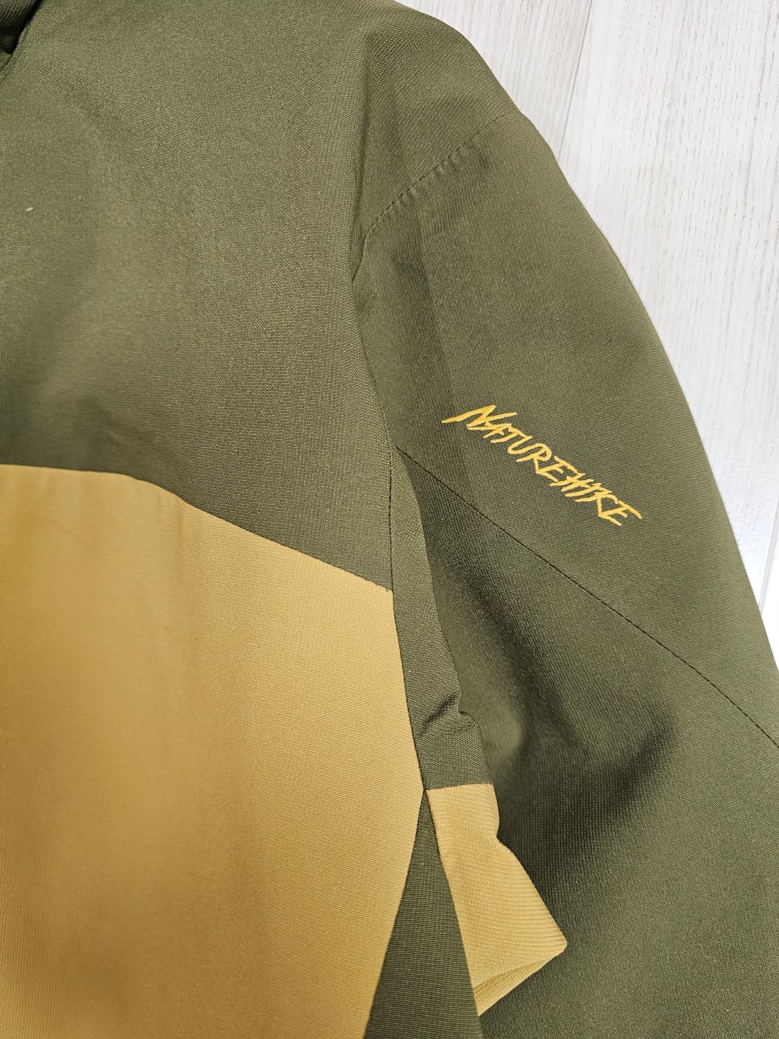 ​[XL] 네이처하이크 올리브 베이지 투톤 하드쉘 방수 자켓 상품이미지3