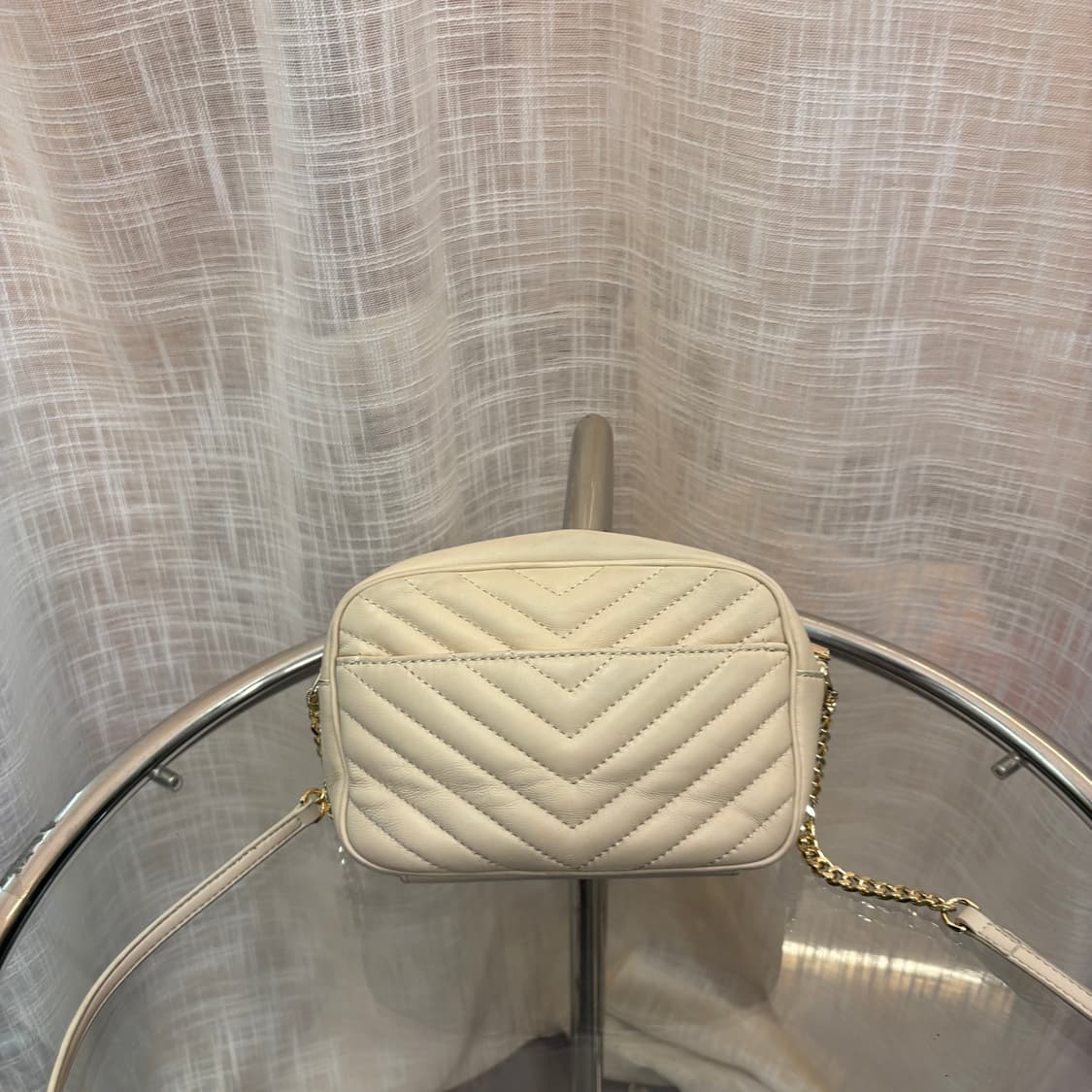 정품 제이에스티나 퀄팅 크로스백     상품이미지5