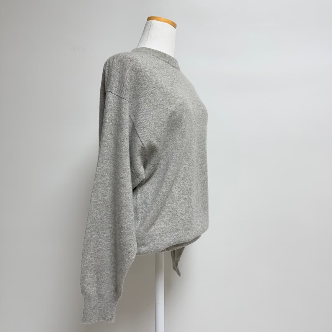 [캐시미어 100%] 그레이 라운드 니트 M 상품이미지2