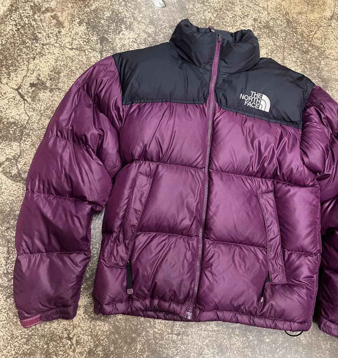 노스페이스 700 구형 눕시 퍼플 구스패딩 상품이미지3