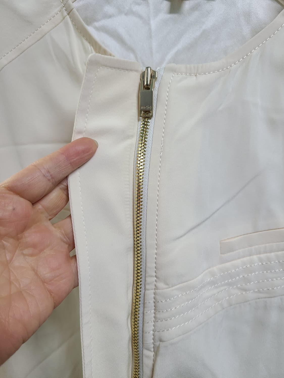 마쥬 실크 아이보리 봄버 자켓 상품이미지3