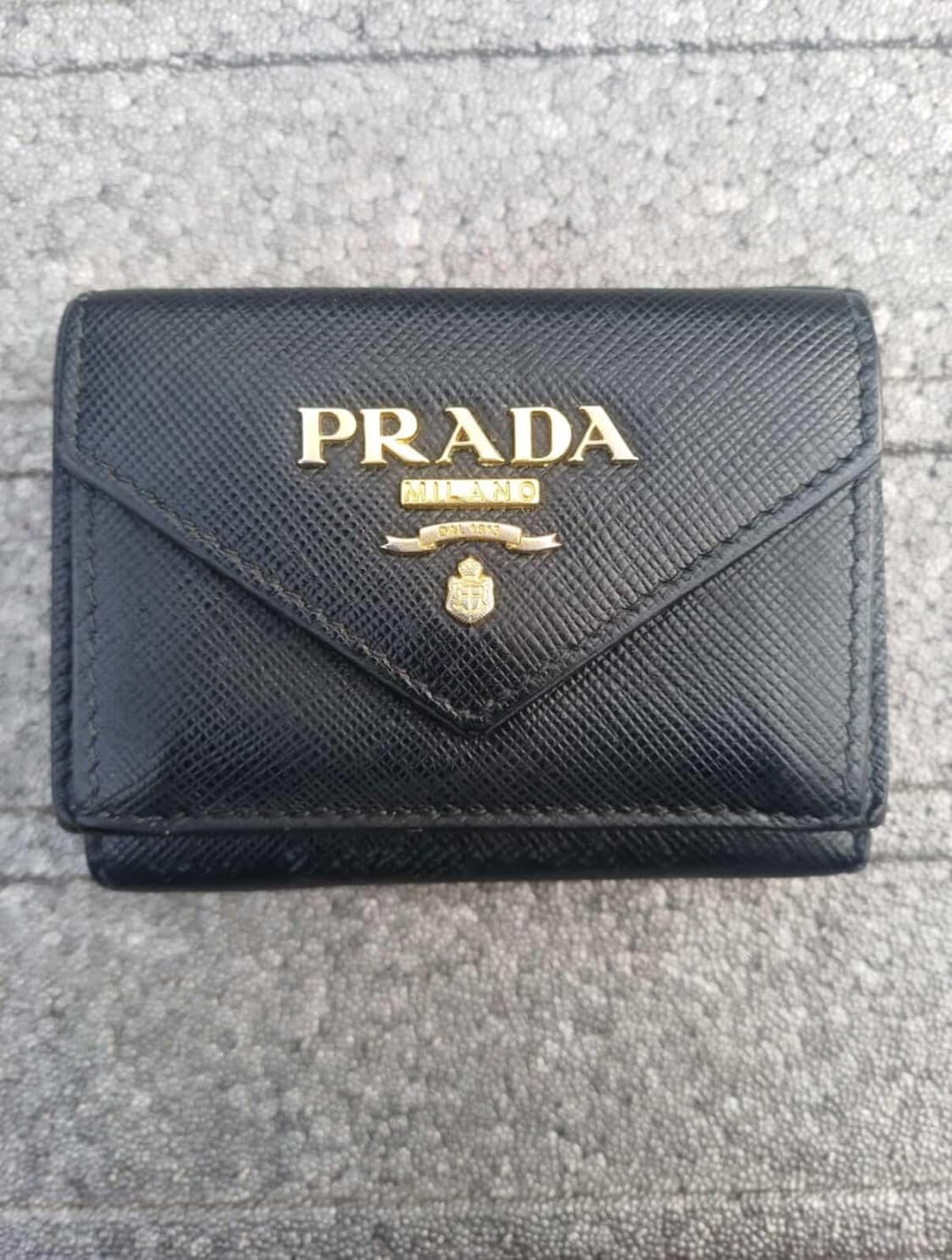 프라다 사피아노 반지갑 정품 상품이미지1